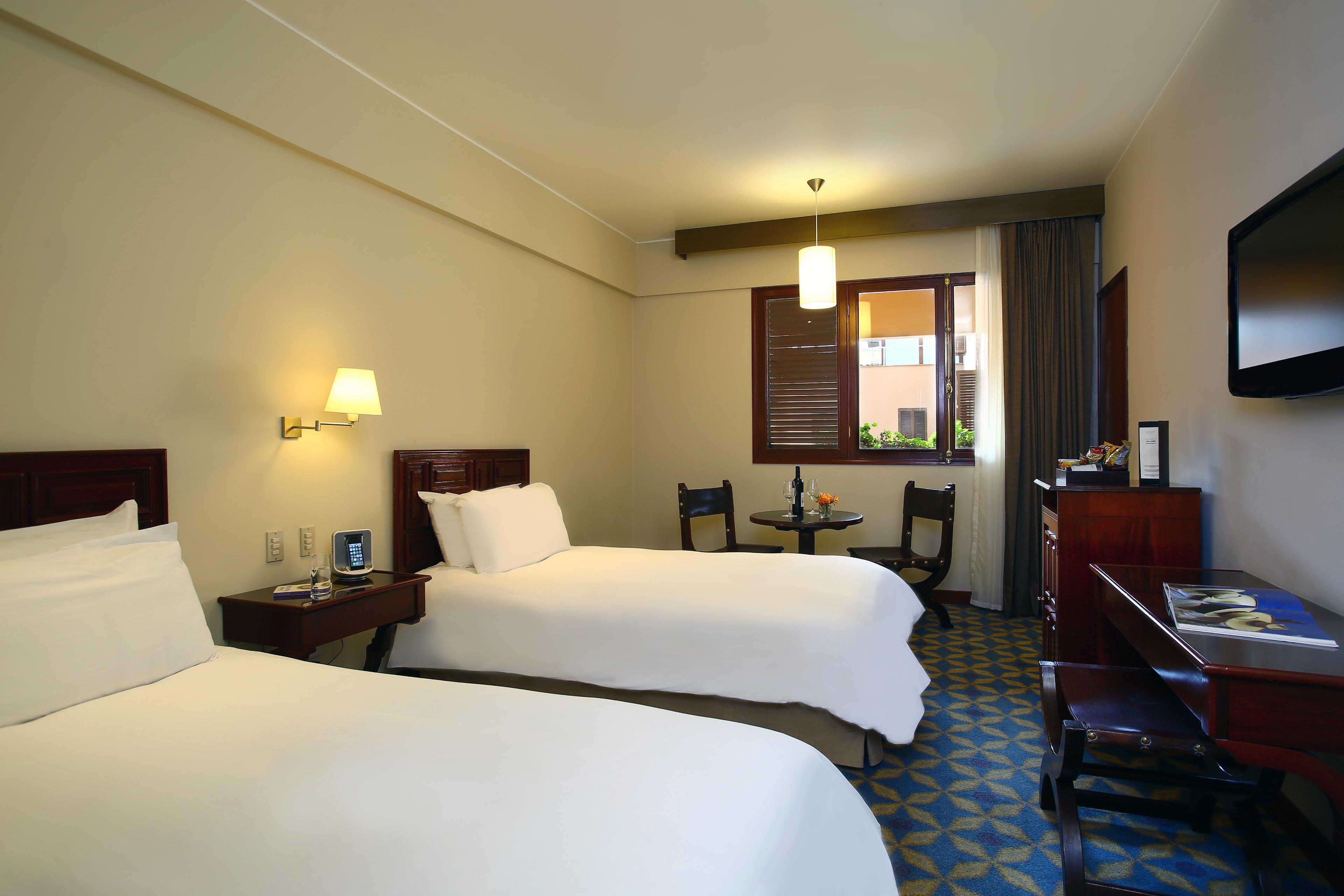 Costa Del Sol Trujillo Centro Hotel ภายนอก รูปภาพ
