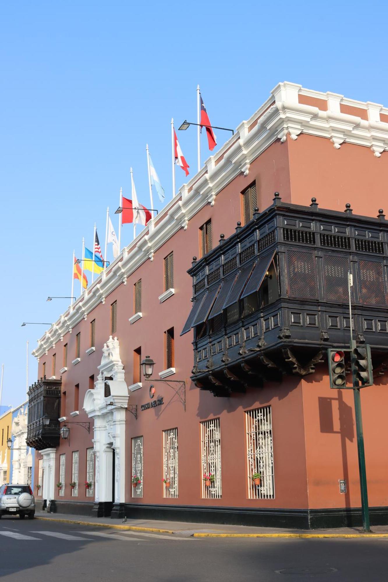 Costa Del Sol Trujillo Centro Hotel ภายนอก รูปภาพ