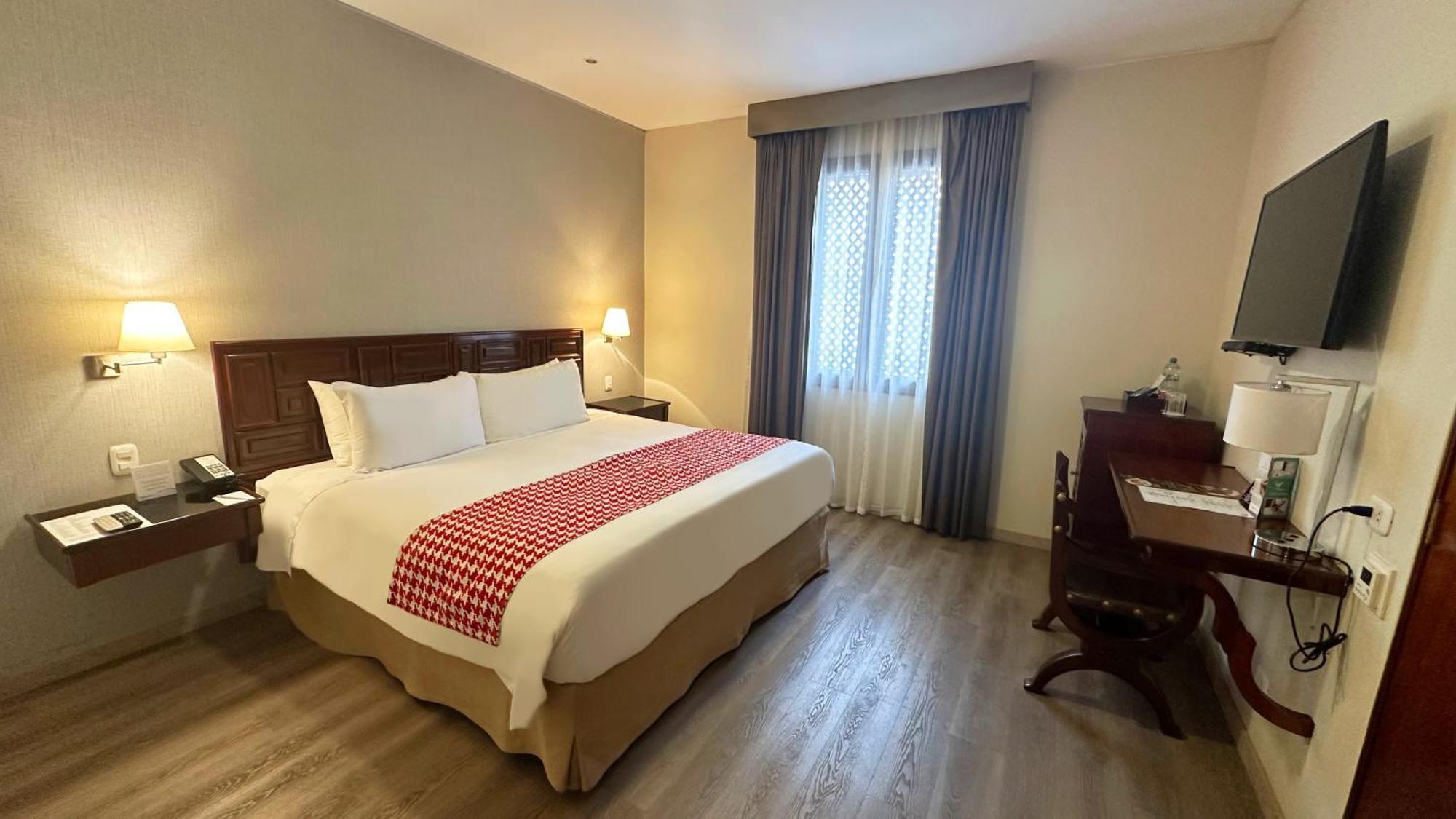 Costa Del Sol Trujillo Centro Hotel ภายนอก รูปภาพ