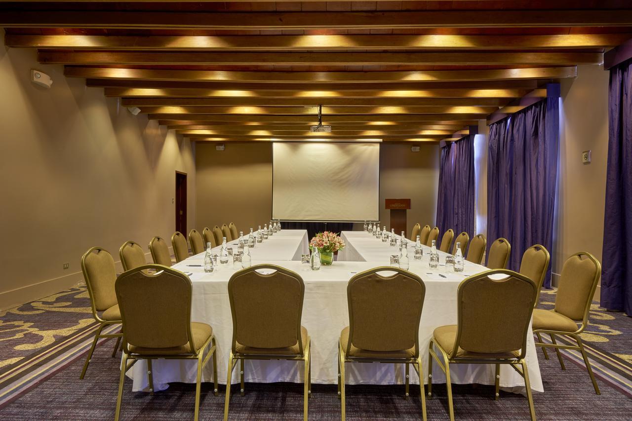 Costa Del Sol Trujillo Centro Hotel ภายนอก รูปภาพ